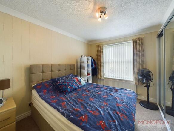 CAM01943G0-PR0326-STILL016.jpg