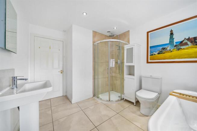 HOUSE BATHROOM