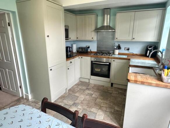3 bed Detached for sale Image 7