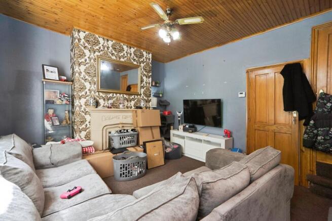 3 bed Terraced for sale Image 5