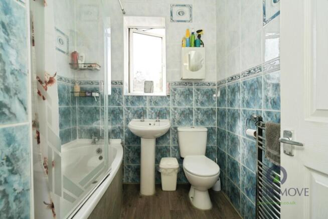 3 bed Terraced for sale Image 8