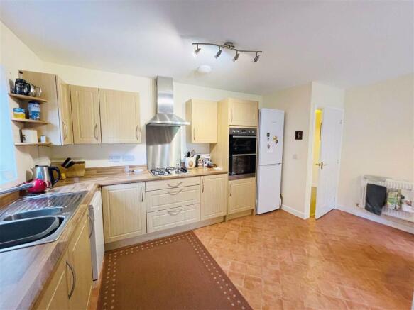 Kitchen/Breakfast Room