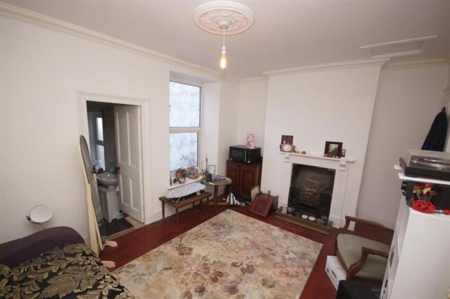 Rear Bedroom.JPG