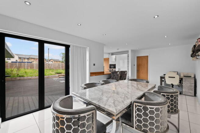 3 bed Detached for sale Image 6