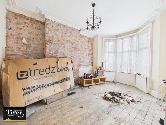 CAM03440G0-PR0557...