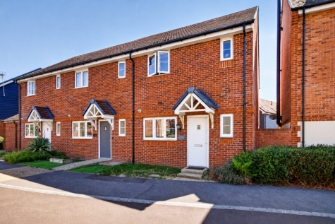 Eagle Way, Bracknell, RG12