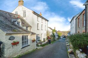 Flat 5, Hilldene, High Street, Boscastle PL35 0BD