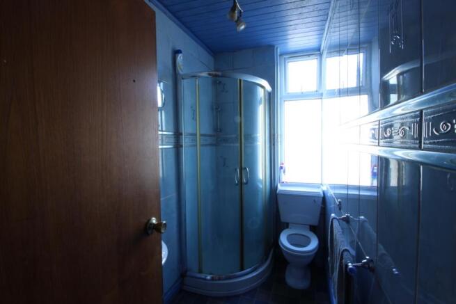 Shower-Room