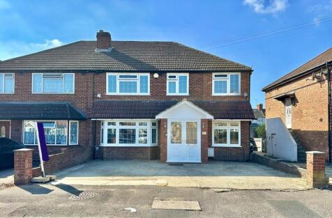Laburnum Road, Hayes