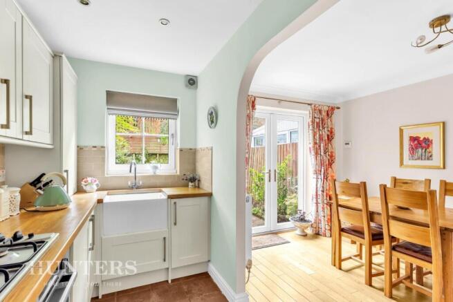 Kitchen dining
