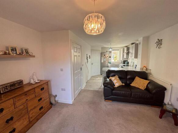 2 bed Terraced for sale Image 7