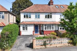 Lilyvale, Bracken Road, Maidenhead SL6 3EF
