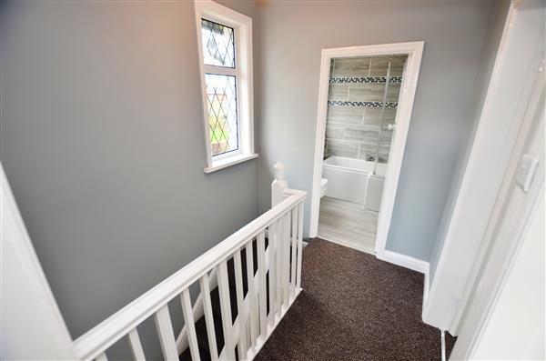 FIRST FLOOR LANDING.