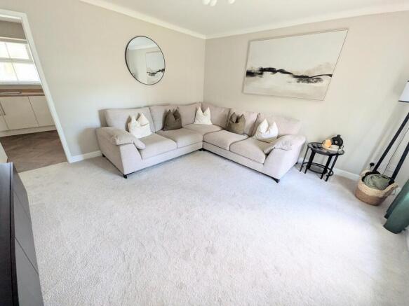 3 bed Detached for sale Image 4