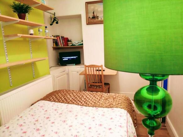 Photo 12