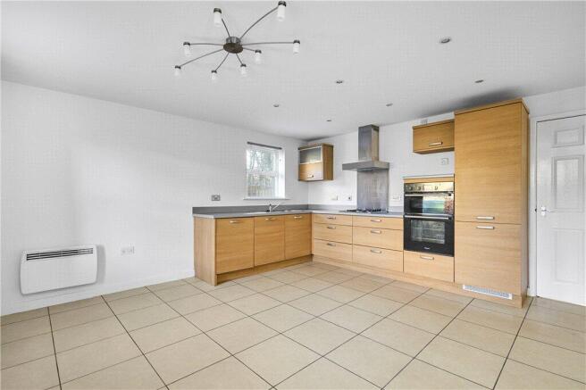 2 bed Apartment for sale Image 4