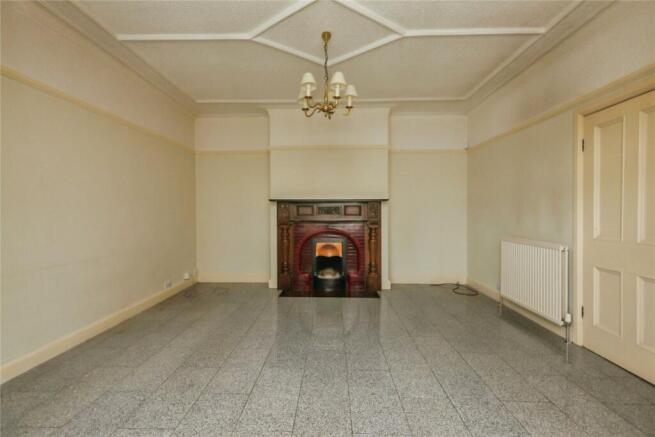 4 bed Semi-Detached for sale Image 9