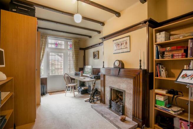 Study/Breakfast Room
