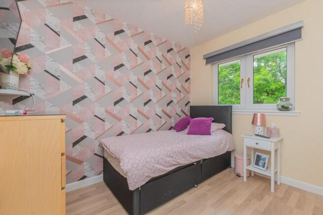 20. Bedroom 3 (1).jpg