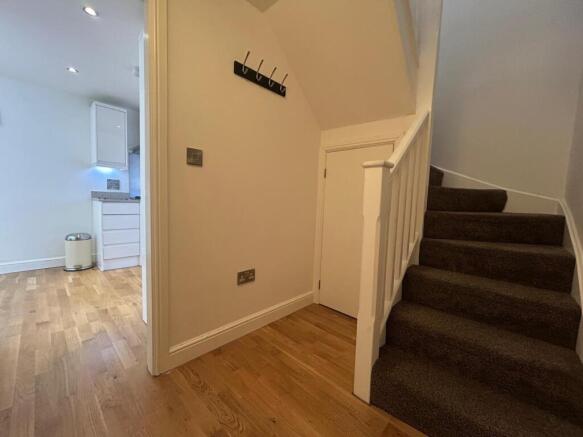 2 bed House for sale Image 10