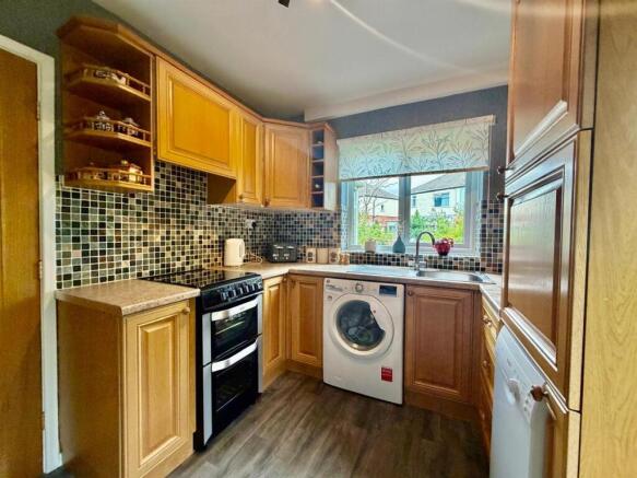Fitted Kitchen: