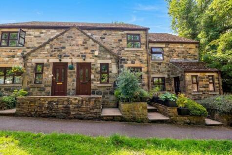 Chunal Lane, Glossop, SK13