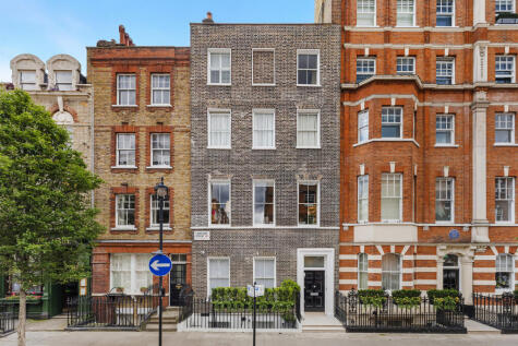 Langham Street, Marylebone, London, W1W