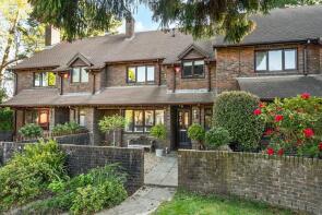 6, Field Walk, Lymington SO41 9LG