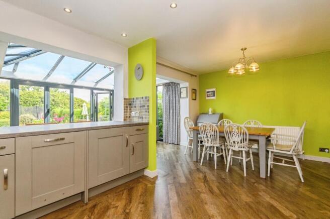 3 bed Detached for sale Image 7