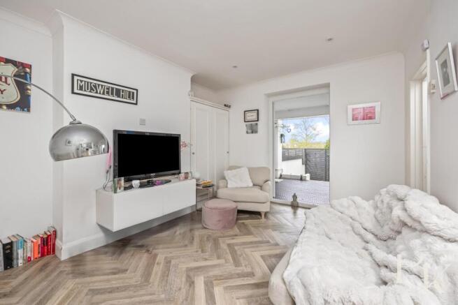 Beaconsfield Villas_67_Flat 1-006(1).jpg