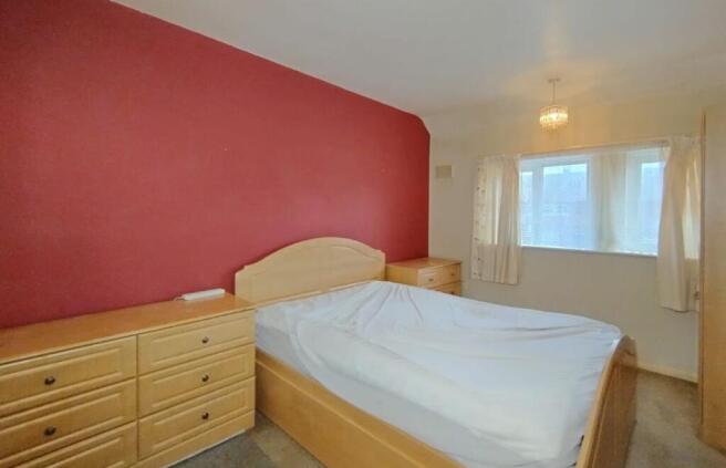 59 Aycliffe Road, Borehamwood, Hertfordshire, WD6 4JP photo 4