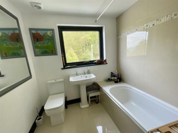 Upstairs Bathroom