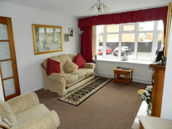 Lounge Photo 2