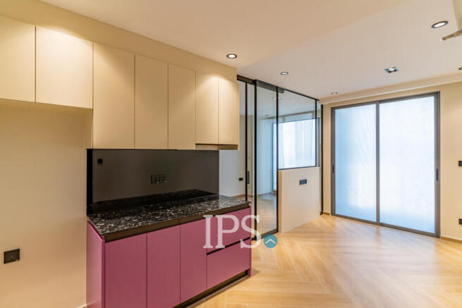 26th Floor 1 Bedroom Condo Type C1 Resale - Time Square 306, BKK1, Phnom Penh