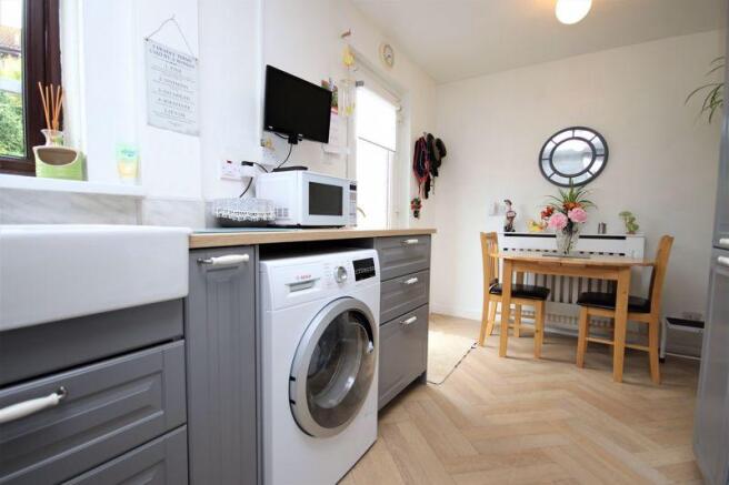 Kitchen (3)