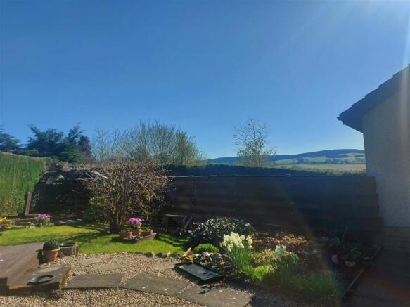 Garden Views, 25 Knockard Place, Pitlochryjpeg