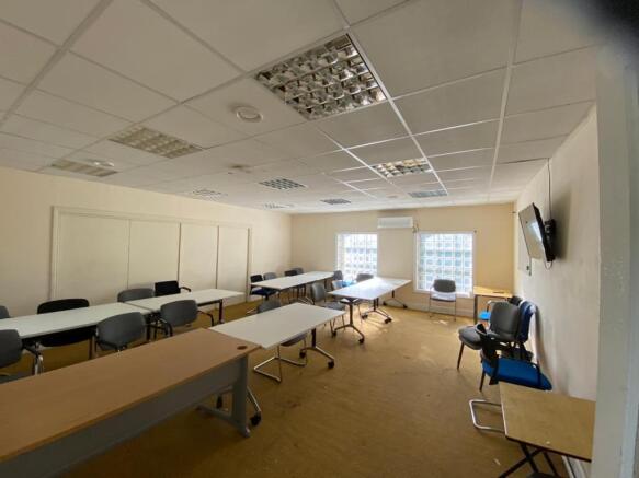 PHOTO20221026153353 11.jpg