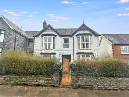 Bryngwyn, 35 Abernant Road, Aberdare, Mid Glamorgan, CF44 0PY