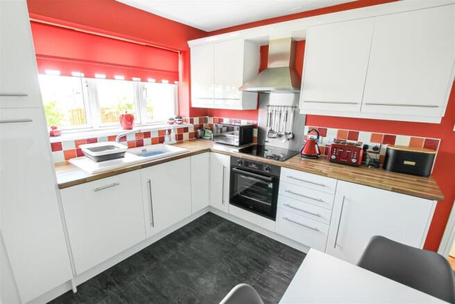 Kitchen/Breakfast Room