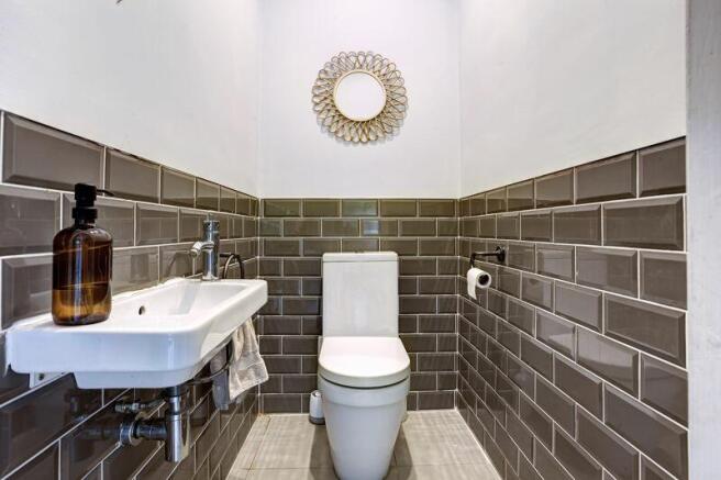 CLOAKROOM