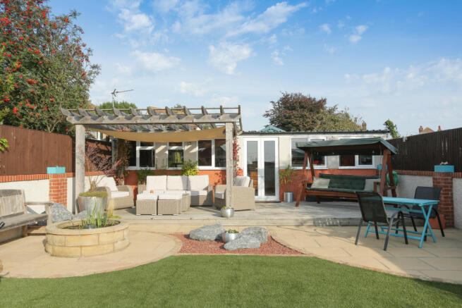 Summer house