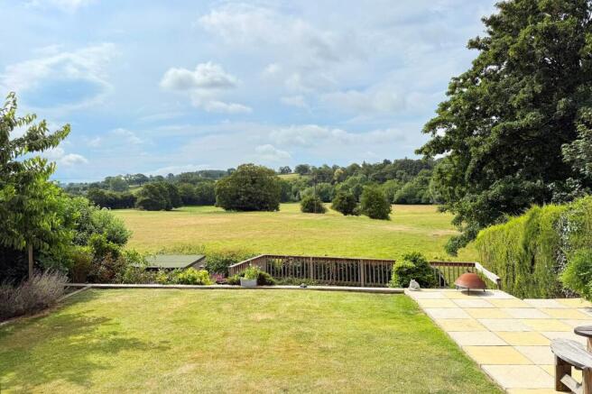 3 bed Link Detached House for sale Image 9