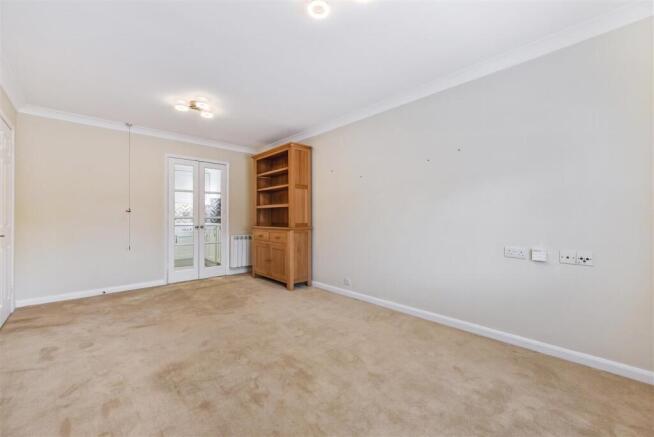 Sitting/Dining Room