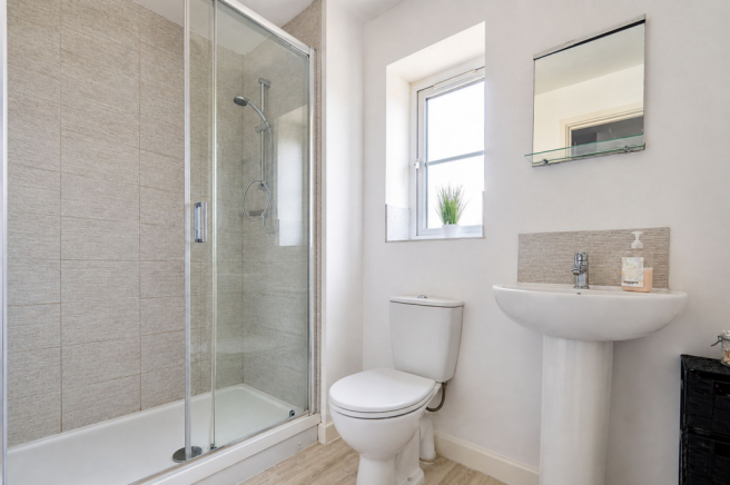3 bed Detached for sale Image 6