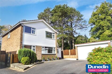 Pine Grove, Lickey, B45