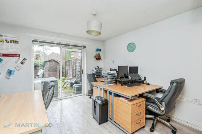 gu213qz-fa-dsc059...