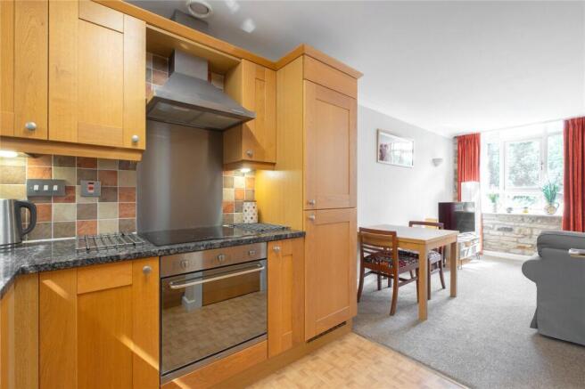 2 bed Apartment for sale Image 11