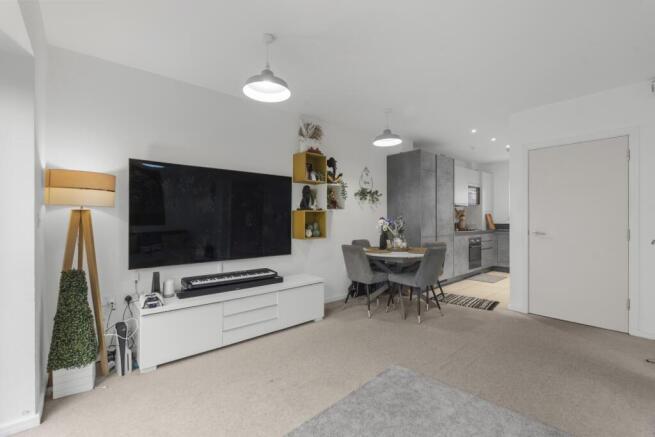 Rodin Drive, Harlow, Essex, CM18 photo 2