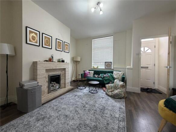 2 bed Terraced for sale Image 4