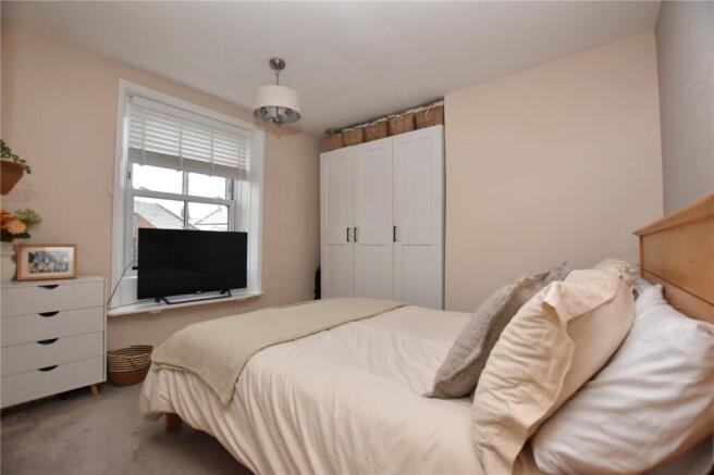 2 bed Town House for sale Image 5